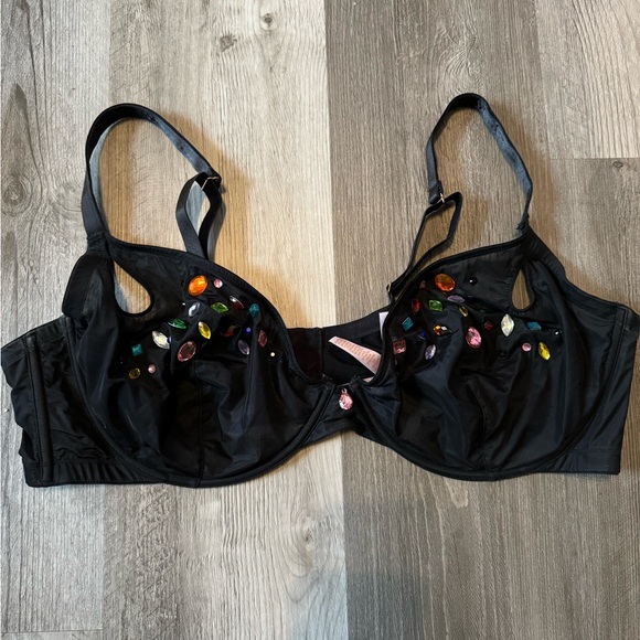 Carnival Unlined Tricot Plunge Bra - Picture 4 of 4